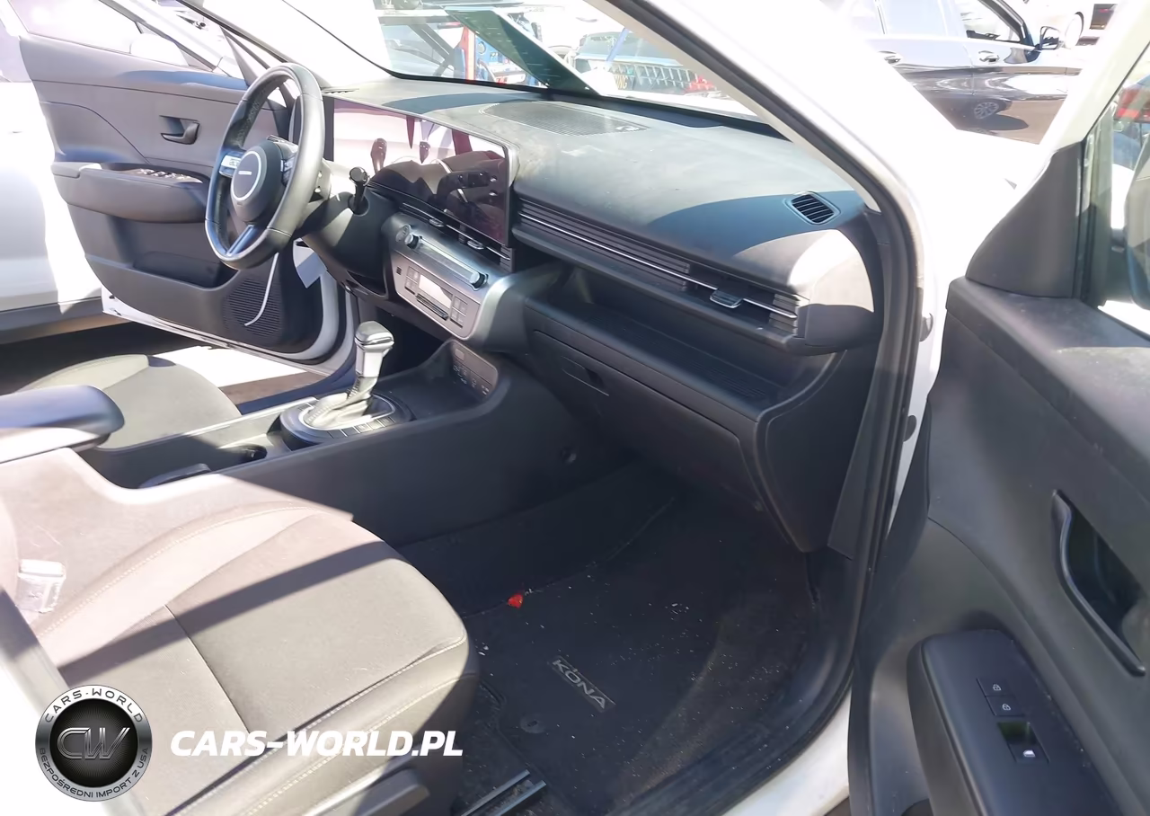 2025 Hyundai Kona Sel VIN:KM8HB3AB4SU325658 - 5