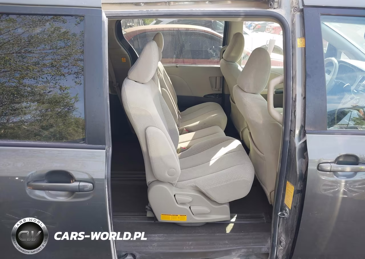 2011 Toyota Sienna Le V6 VIN:5TDKK3DC1BS008729 - 8