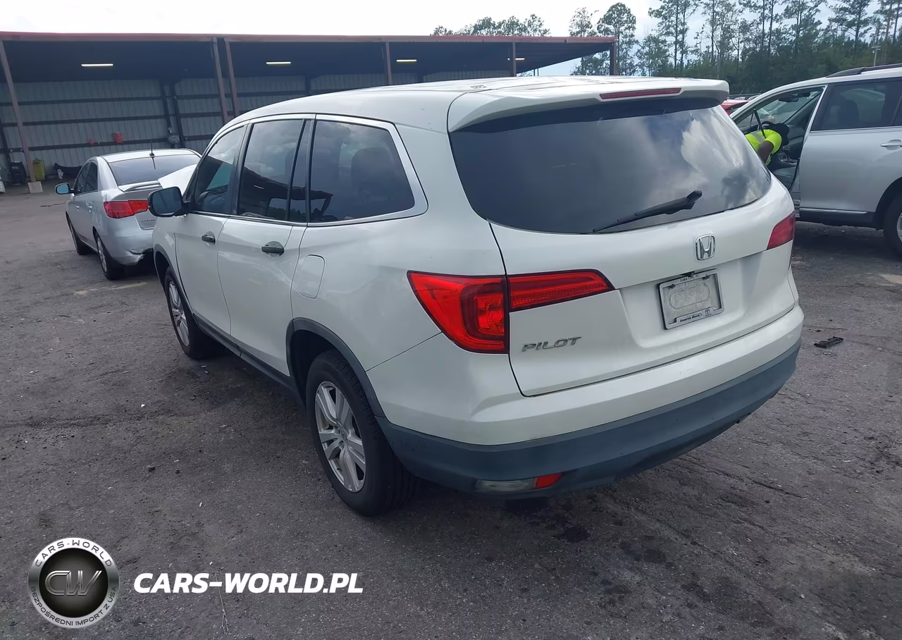 2018 Honda Pilot Lx VIN:5FNYF5H10JB028976 - 3