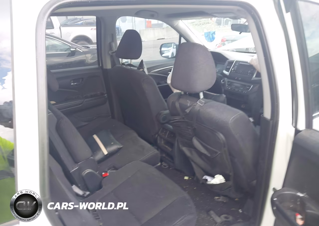 2018 Honda Pilot Lx VIN:5FNYF5H10JB028976 - 8