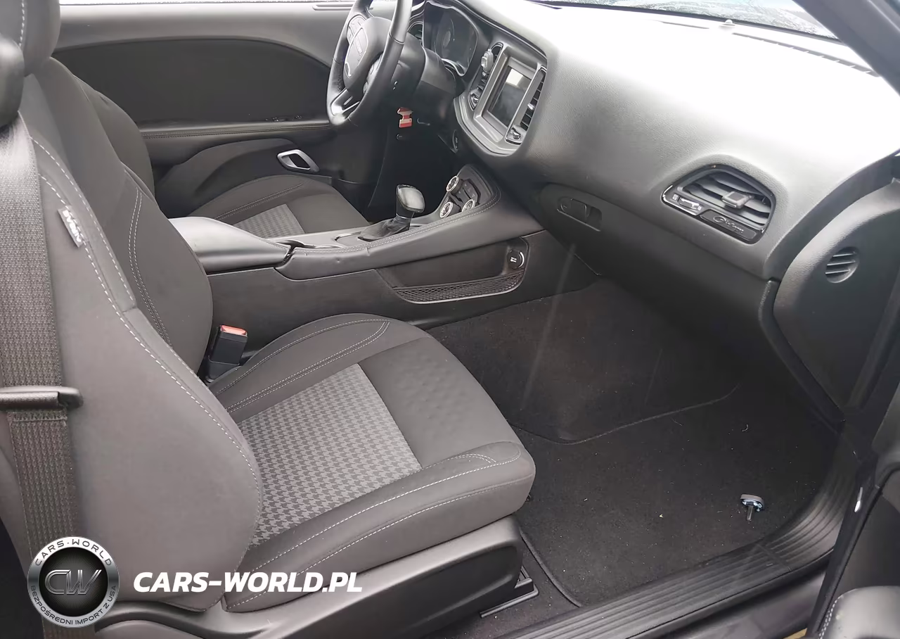 2023 Dodge Challenger Sxt Awd VIN:2C3CDZGG0PH659277 - 5