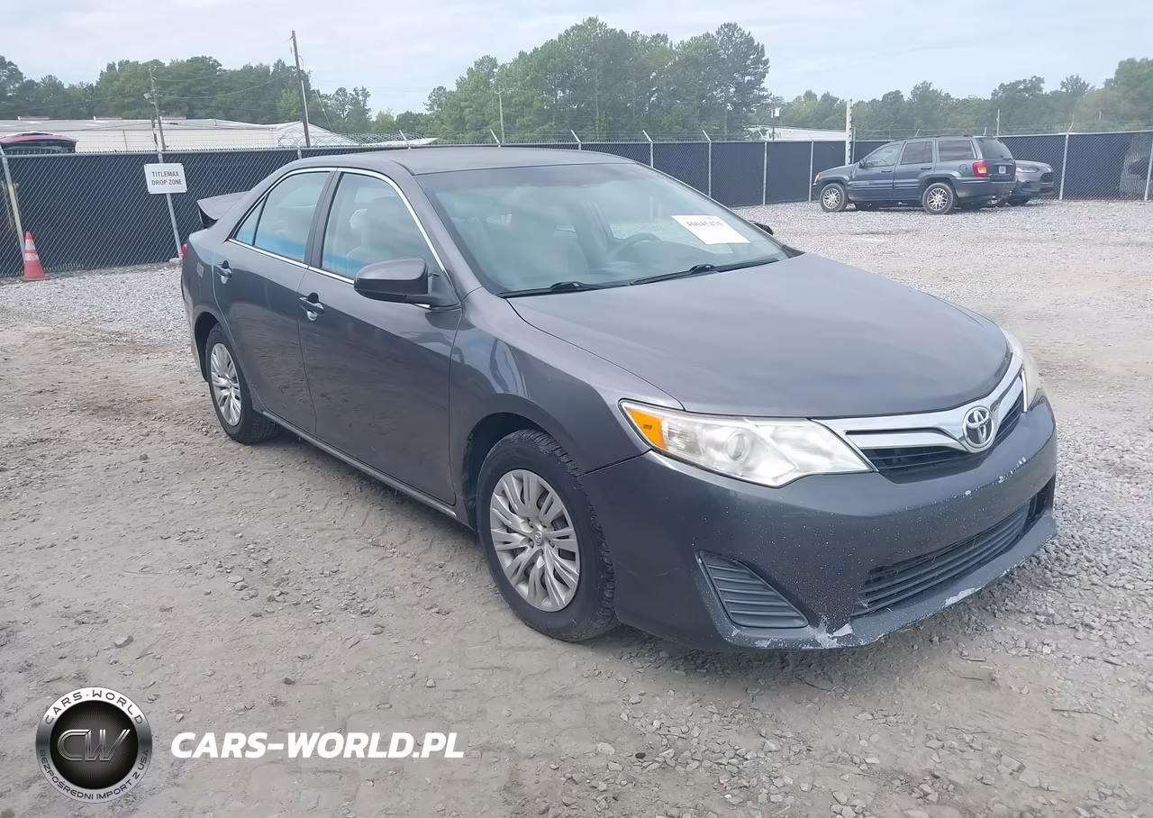 2014 Toyota Camry Le