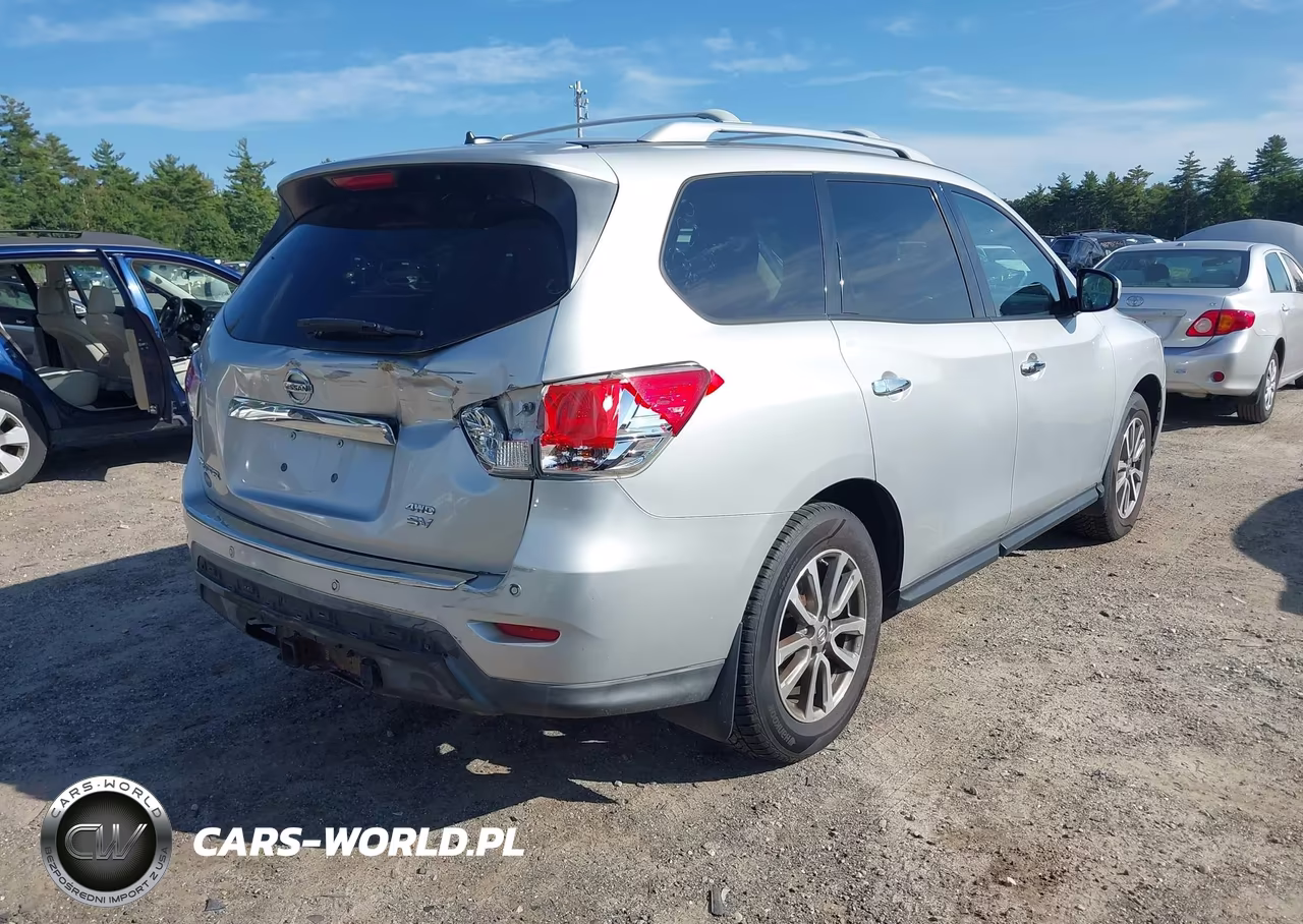 2015 Nissan Pathfinder Sv VIN:5N1AR2MM3FC675945 - 4