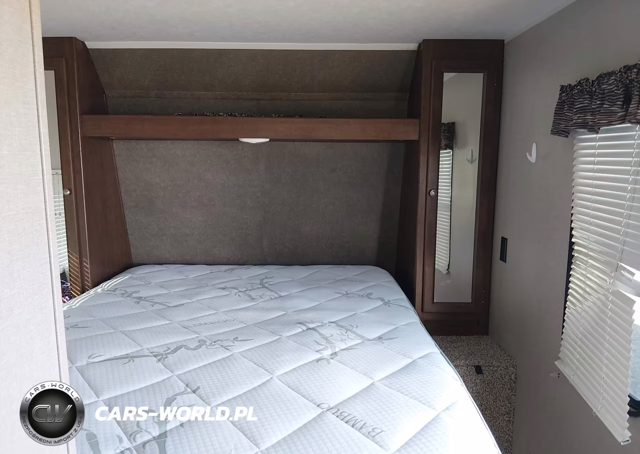 2018 Keystone Rv Other VIN:4YDT20226J7240908 - 8