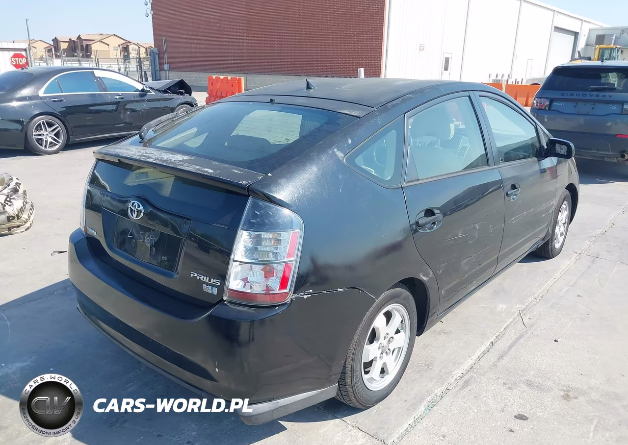 2005 Toyota Prius VIN:JTDKB20U353125968 - 4