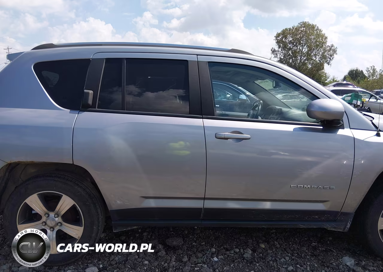 2016 Jeep Compass High Altitude Edition VIN:1C4NJCEA9GD806590 - 13