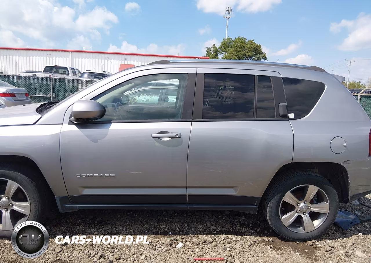 2016 Jeep Compass High Altitude Edition VIN:1C4NJCEA9GD806590 - 14