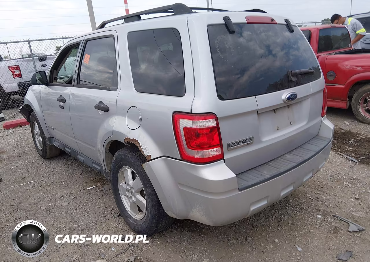 2008 Ford Escape Xlt VIN:1FMCU03Z78KA51082 - 3