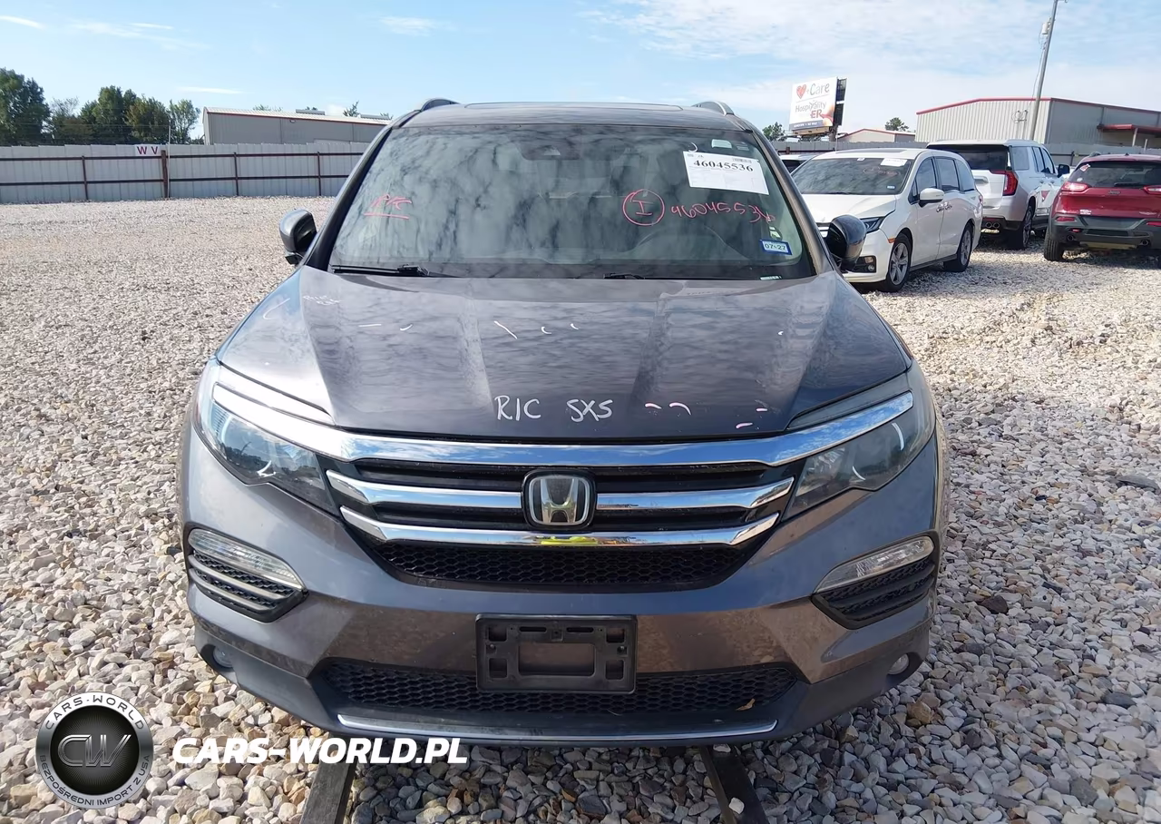 2016 Honda Pilot Touring VIN:5FNYF5H93GB017954 - 11