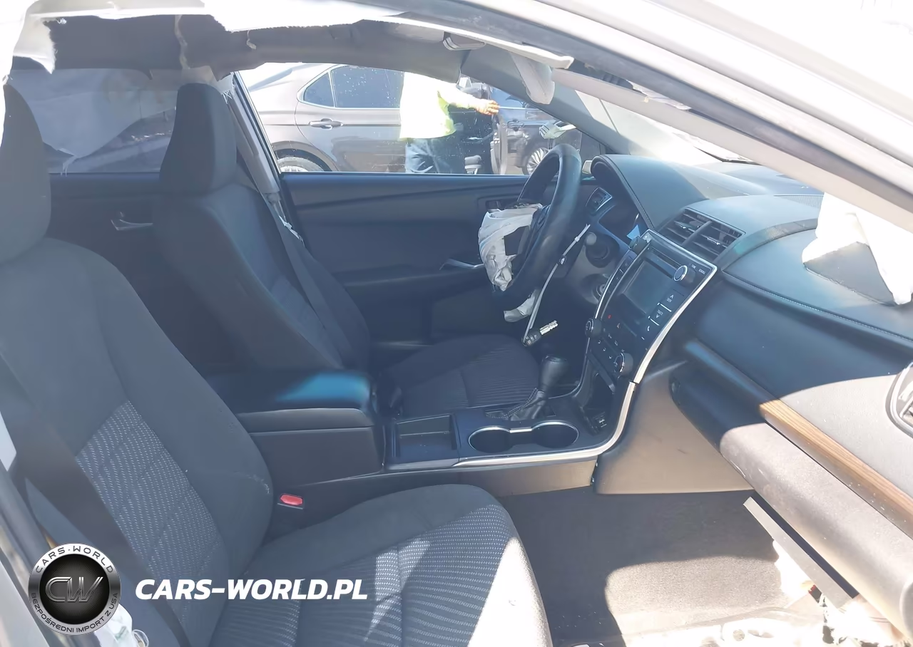 2016 Toyota Camry Le VIN:4T1BF1FK0GU512362 - 5