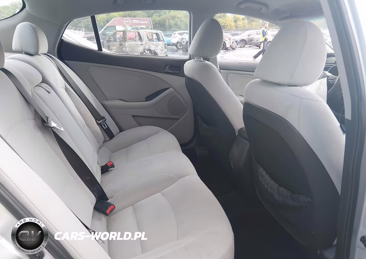2015 Kia Optima Lx VIN:5XXGM4A7XFG380557 - 8