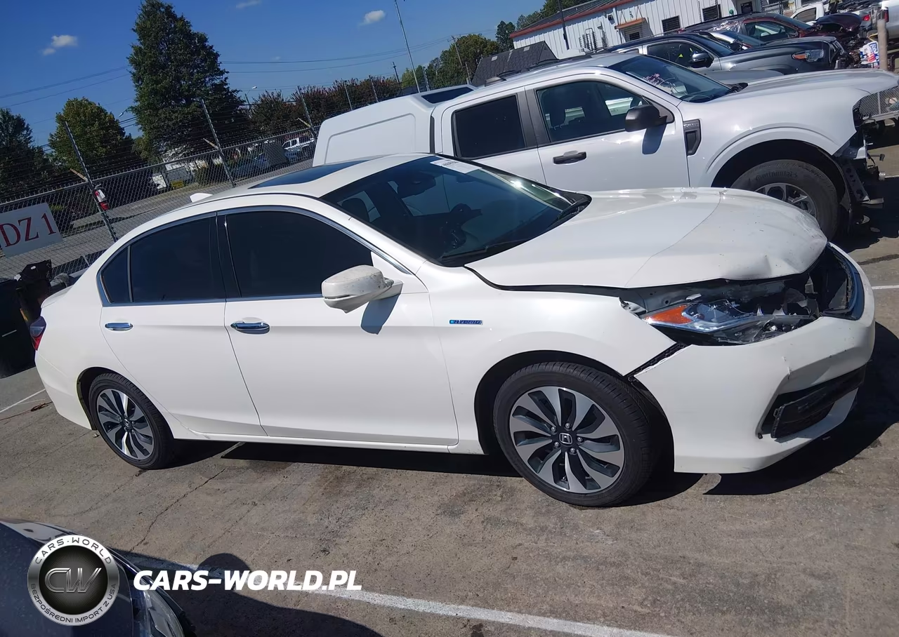 2017 Honda Accord Hybrid Ex-L VIN:JHMCR6F57HC018710 - 13