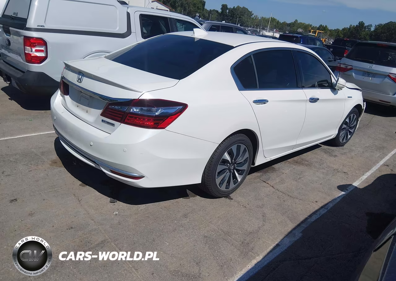 2017 Honda Accord Hybrid Ex-L VIN:JHMCR6F57HC018710 - 4