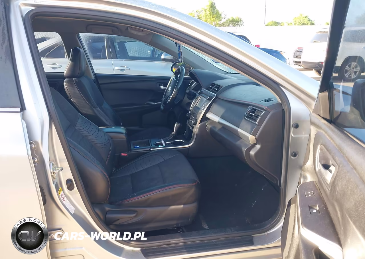 2017 Toyota Camry Se VIN:4T1BF1FK3HU401435 - 5