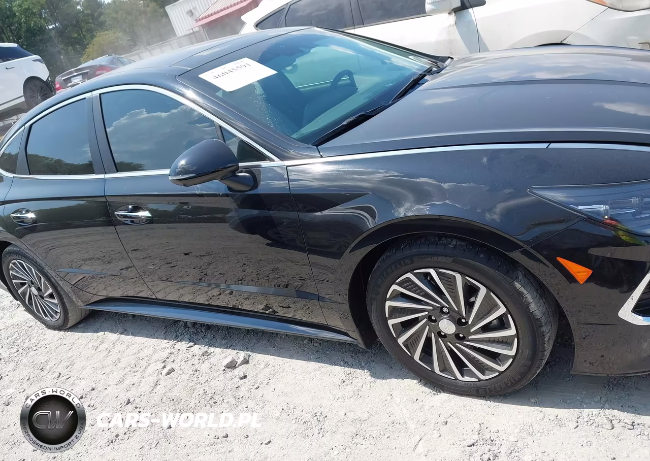 2023 Hyundai Sonata Hybrid Limited VIN:KMHL54JJ5PA081252 - 13
