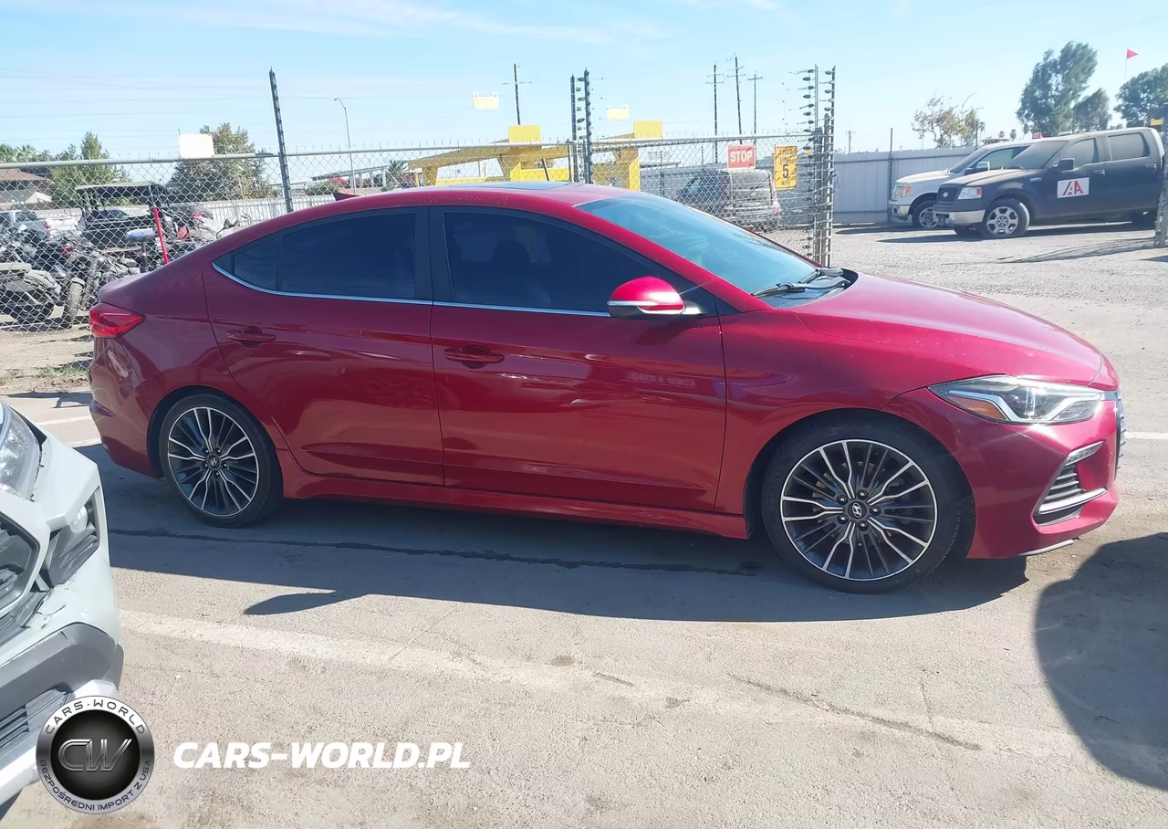 2018 Hyundai Elantra Sport VIN:KMHD04LB2JU523726 - 13
