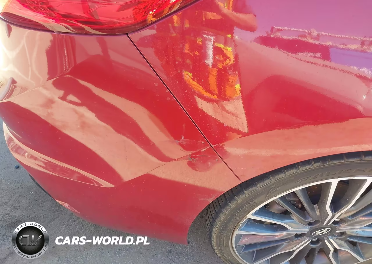 2018 Hyundai Elantra Sport VIN:KMHD04LB2JU523726 - 18