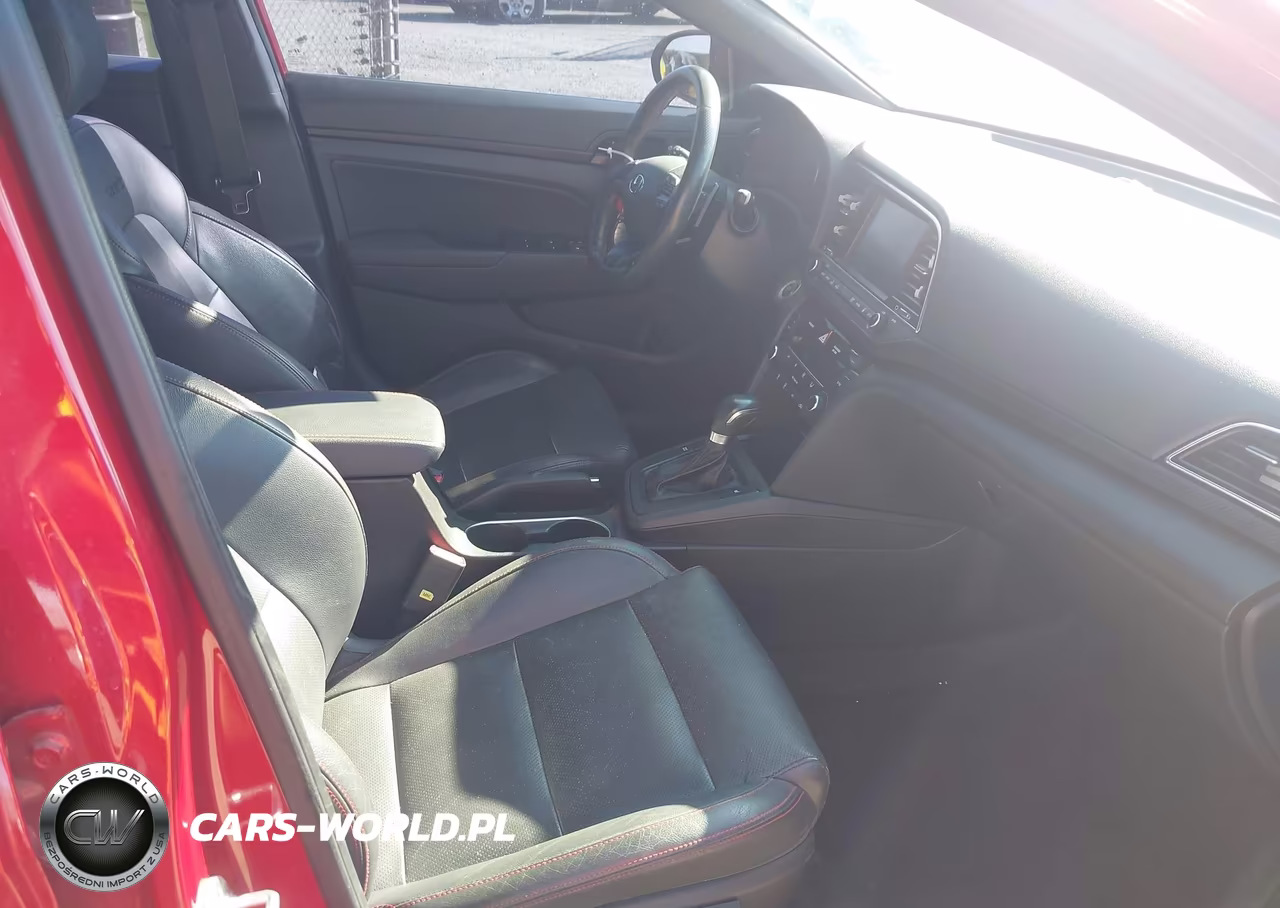 2018 Hyundai Elantra Sport VIN:KMHD04LB2JU523726 - 5