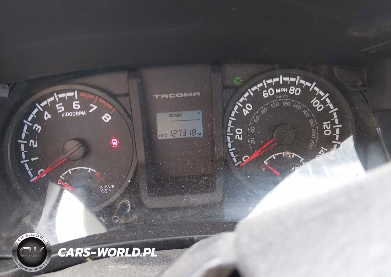 2017 Toyota Tacoma Sr V6 VIN:3TMCZ5AN2HM090335 - 7