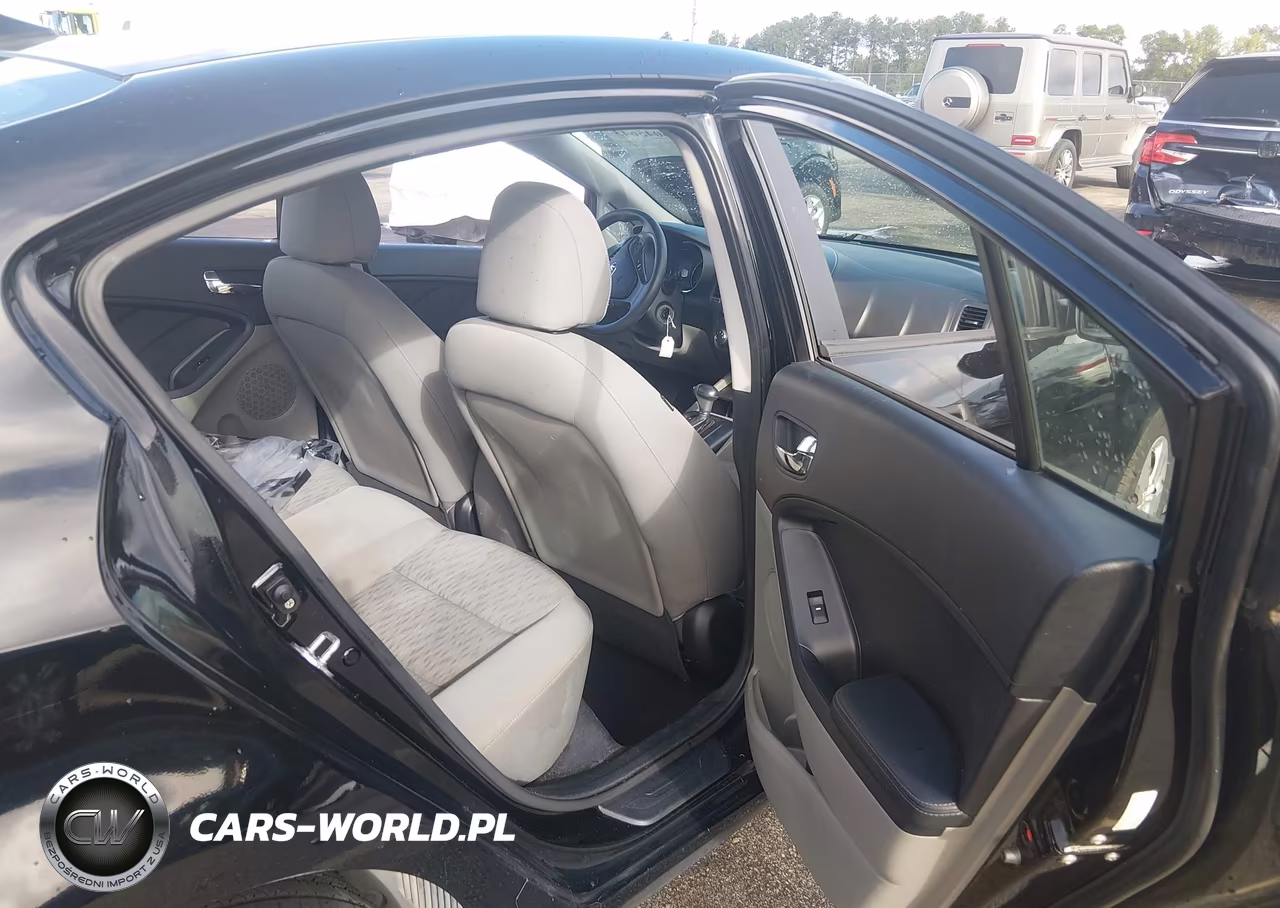 2015 Kia Forte Lx VIN:KNAFK4A67F5406168 - 8