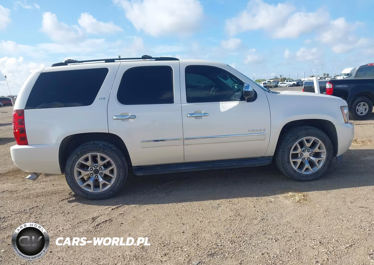 2014 Chevrolet Tahoe Ltz VIN:1GNSCCE08ER126174 - 13