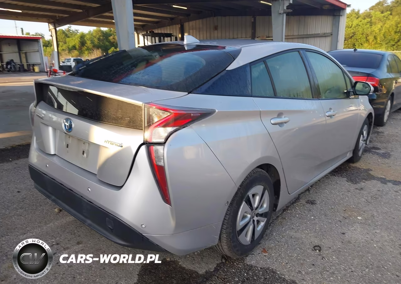 2017 Toyota Prius Two VIN:JTDKBRFU8H3565673 - 4