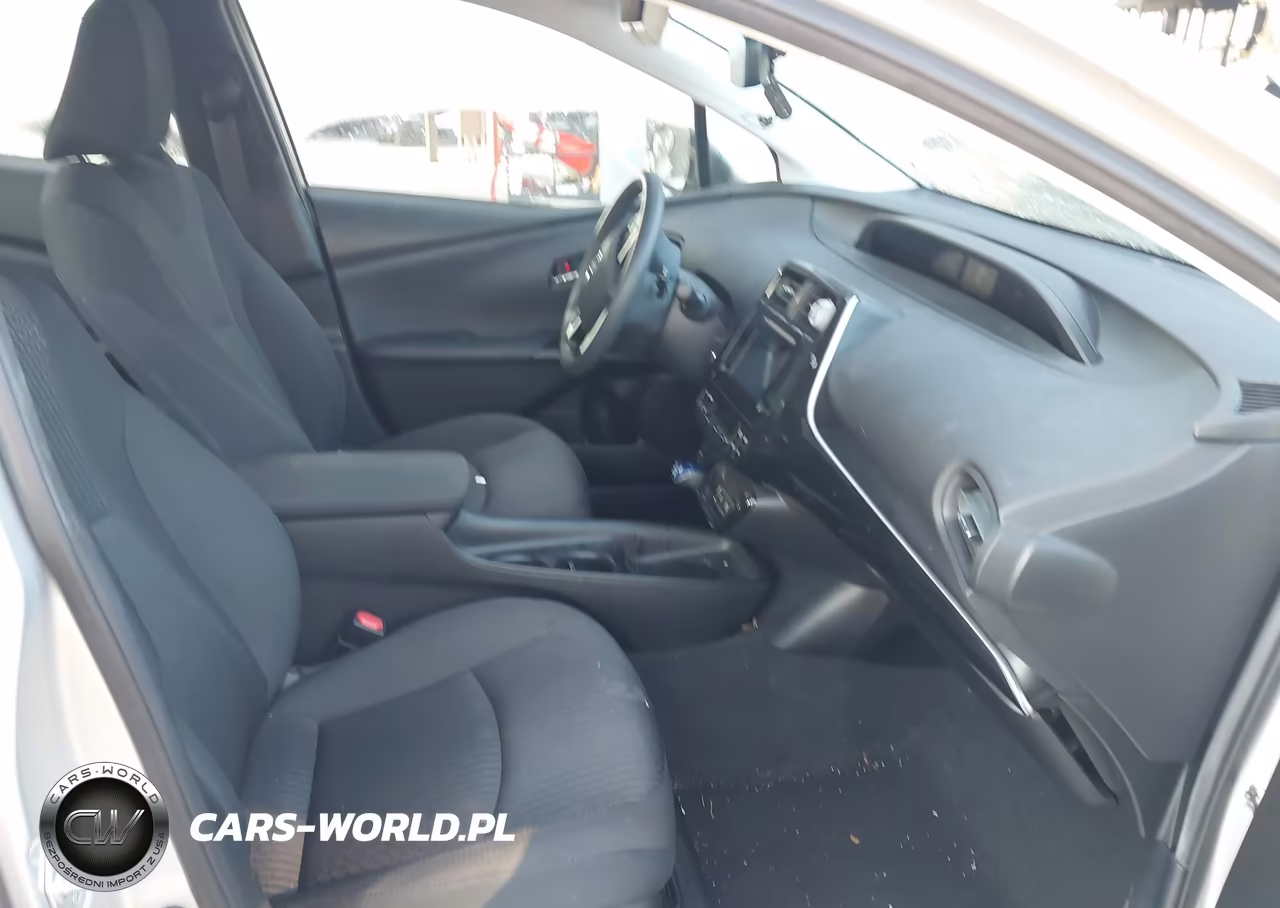 2017 Toyota Prius Two VIN:JTDKBRFU8H3565673 - 5