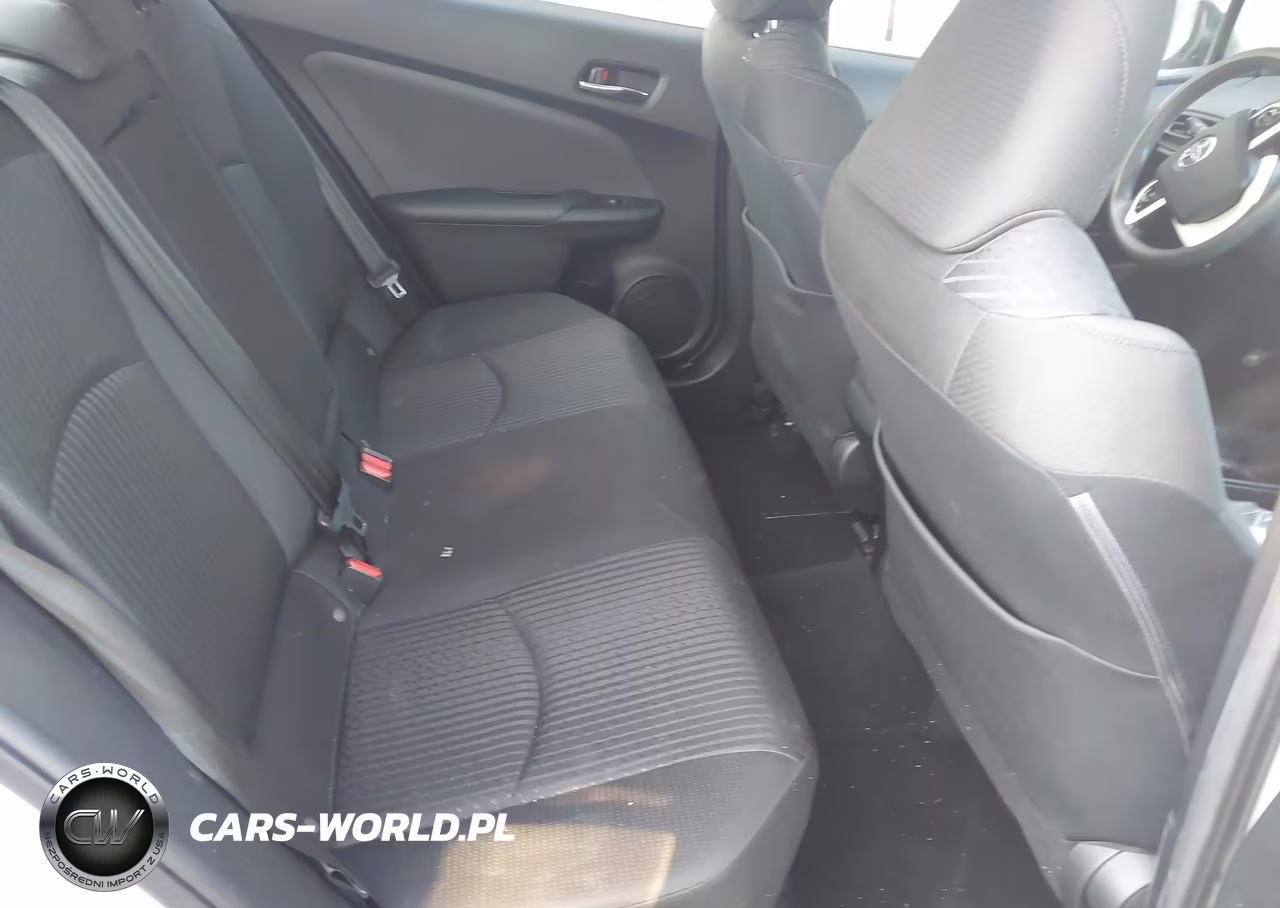 2017 Toyota Prius Two VIN:JTDKBRFU8H3565673 - 8
