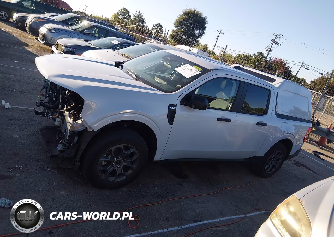 2025 Ford Maverick Xlt VIN:3FTTW8JA3SRA97392 - 14