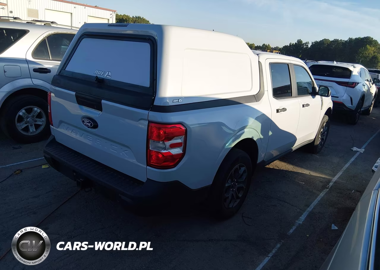 2025 Ford Maverick Xlt VIN:3FTTW8JA3SRA97392 - 4