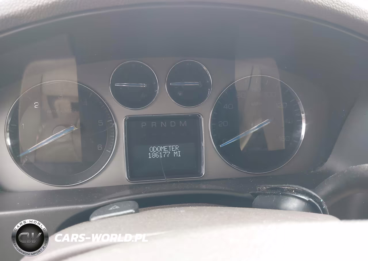 2008 Cadillac Escalade Standard VIN:1GYFK63808R114543 - 7