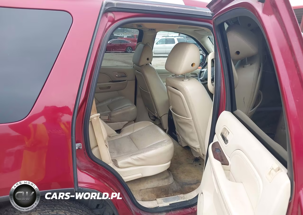 2008 Cadillac Escalade Standard VIN:1GYFK63808R114543 - 8