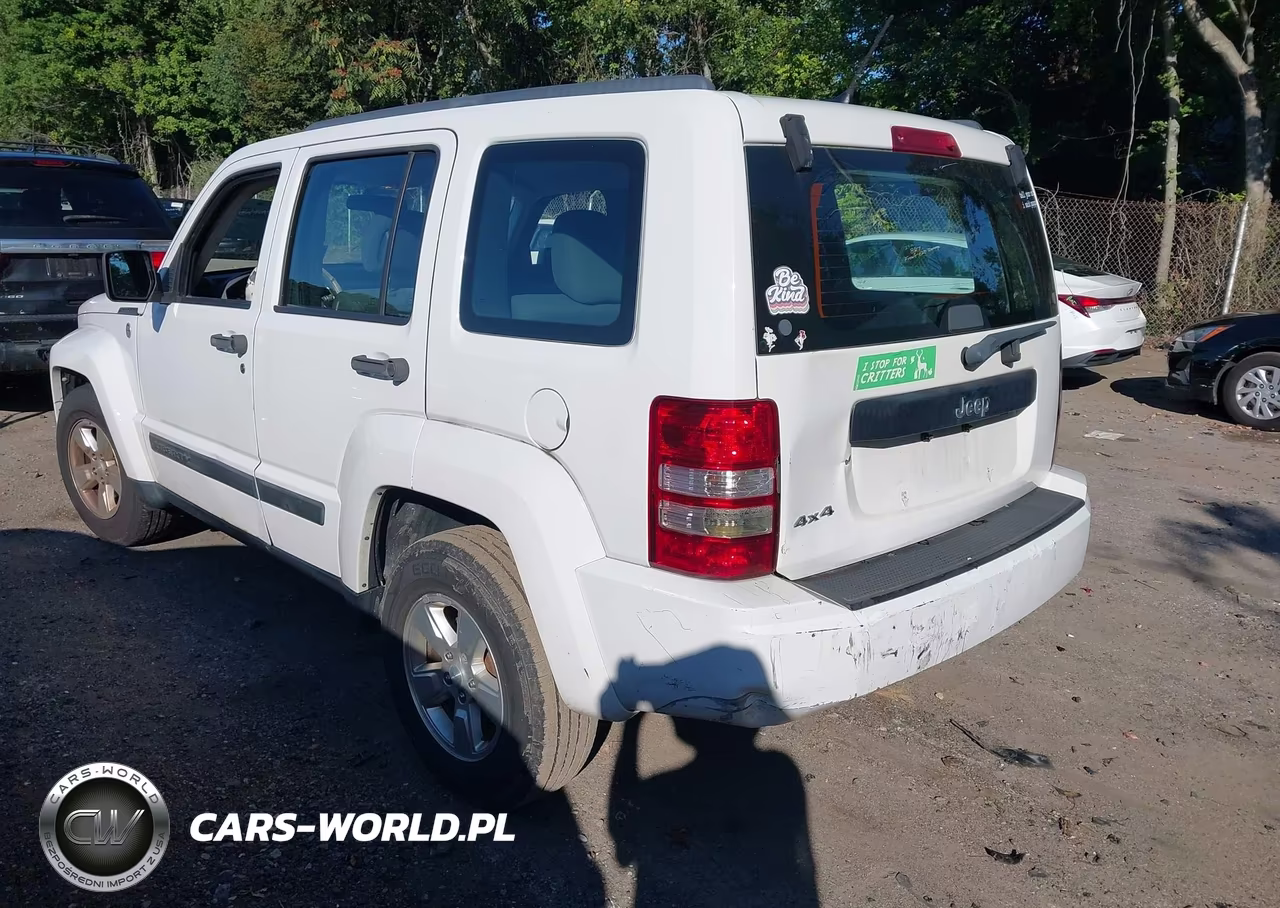 2012 Jeep Liberty Sport VIN:1C4PJMAK6CW208629 - 3