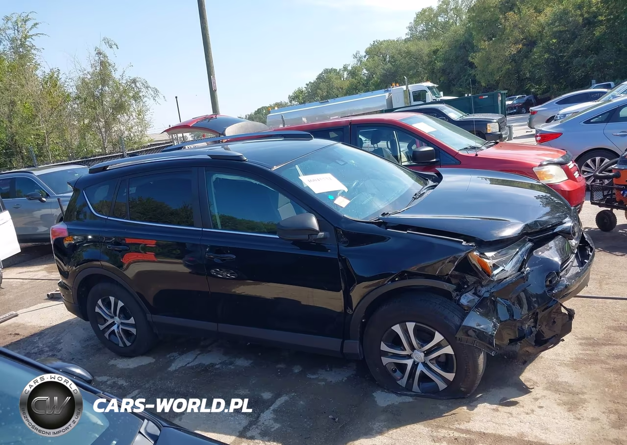 2018 Toyota Rav4 Le VIN:2T3BFREV3JW762770 - 13