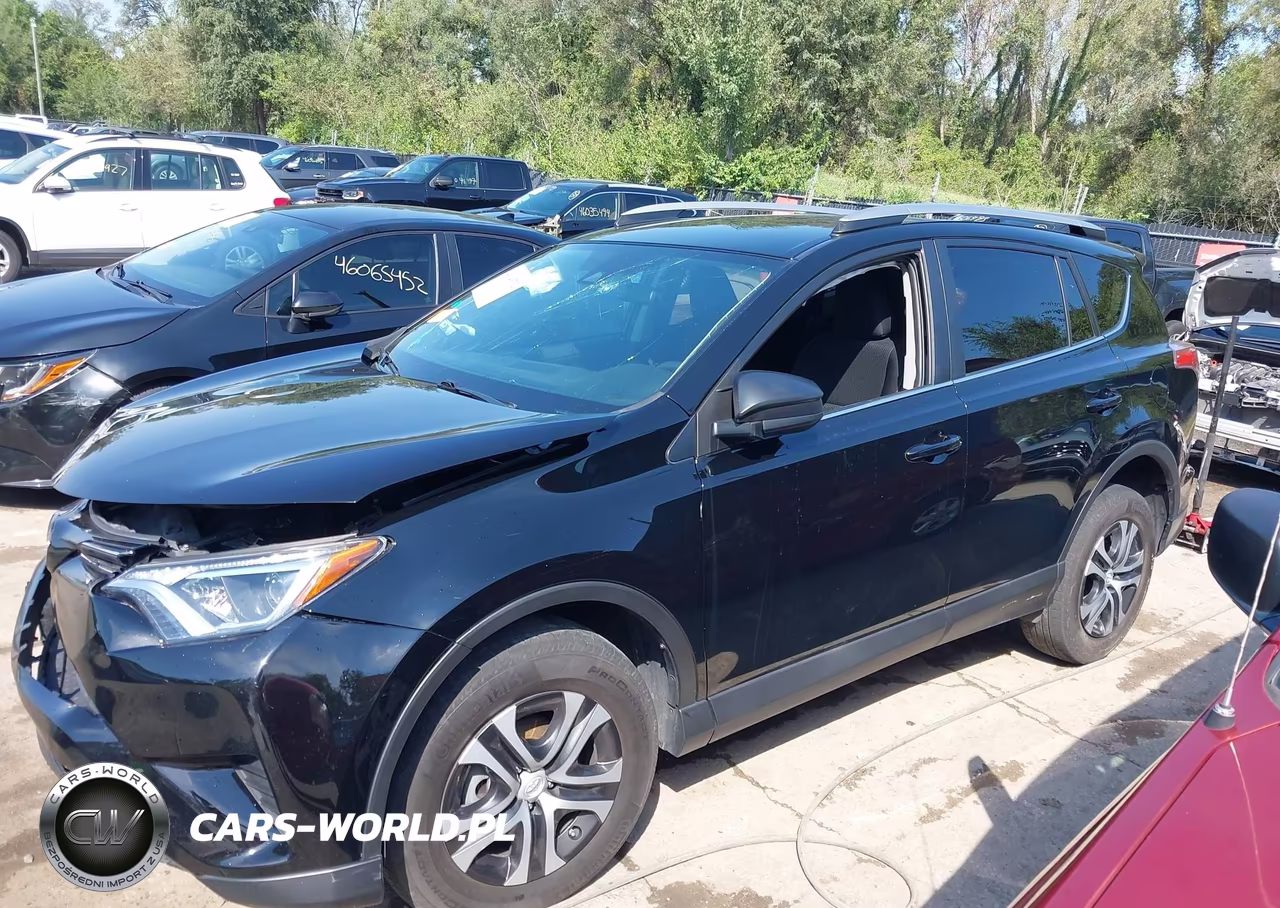 2018 Toyota Rav4 Le VIN:2T3BFREV3JW762770 - 14