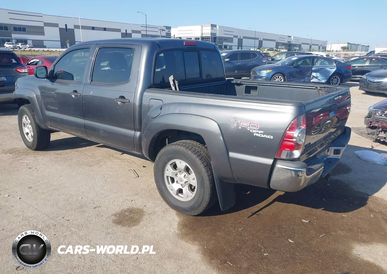 2010 Toyota Tacoma Prerunner V6 VIN:3TMJU4GN3AM098179 - 3