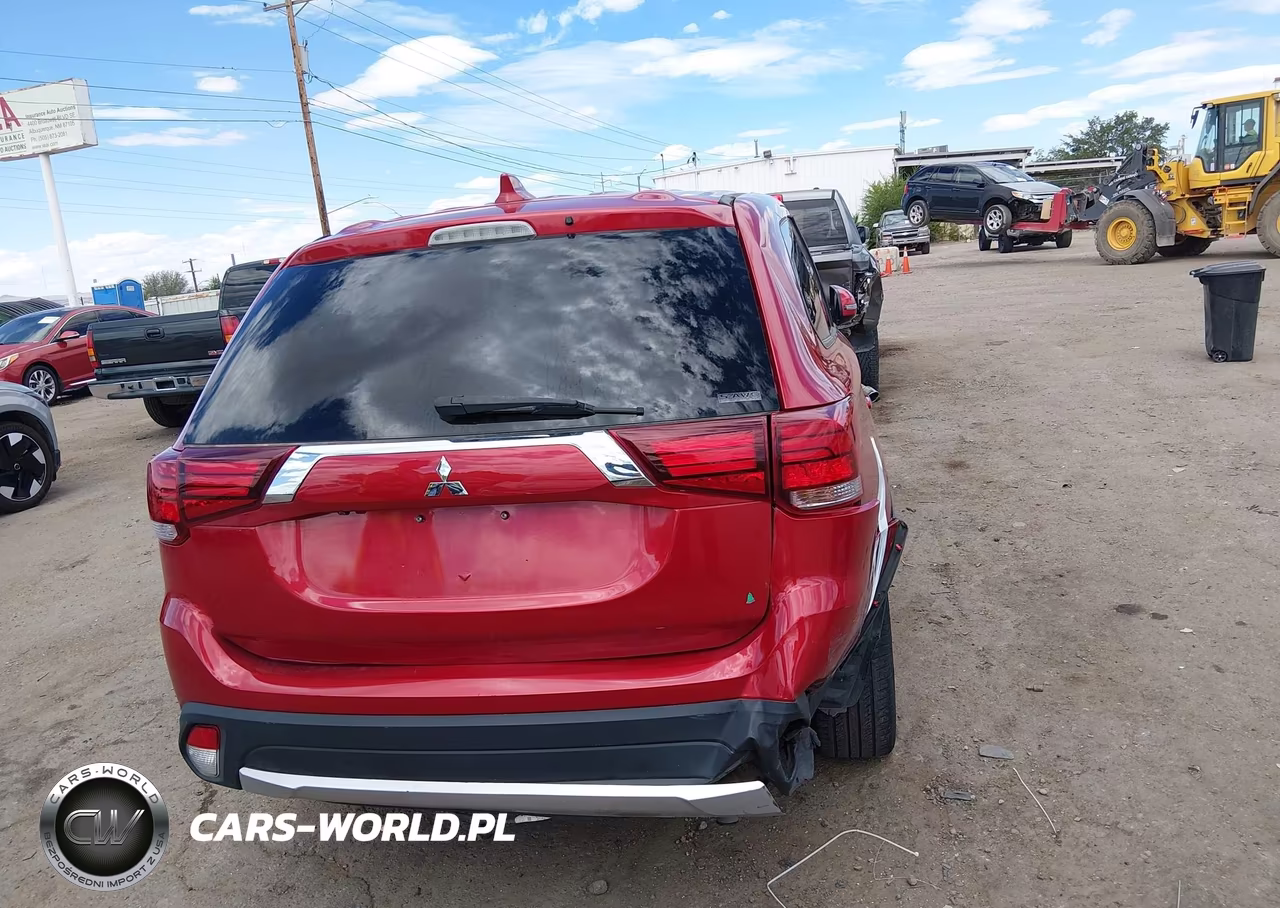 2018 Mitsubishi Outlander Se VIN:JA4AZ3A35JZ041445 - 17