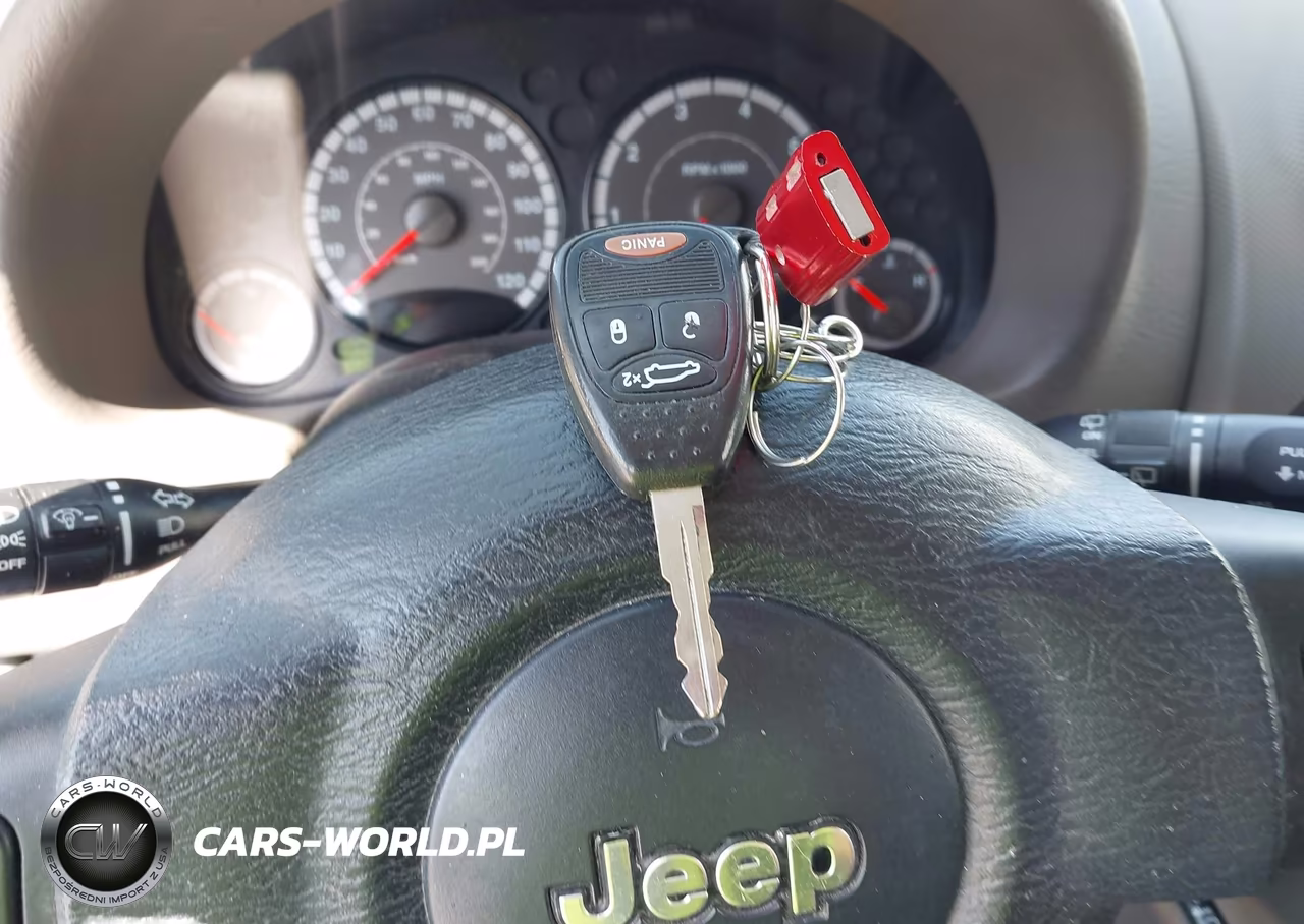2007 Jeep Liberty Sport VIN:1J4GL48KX7W701682 - 11