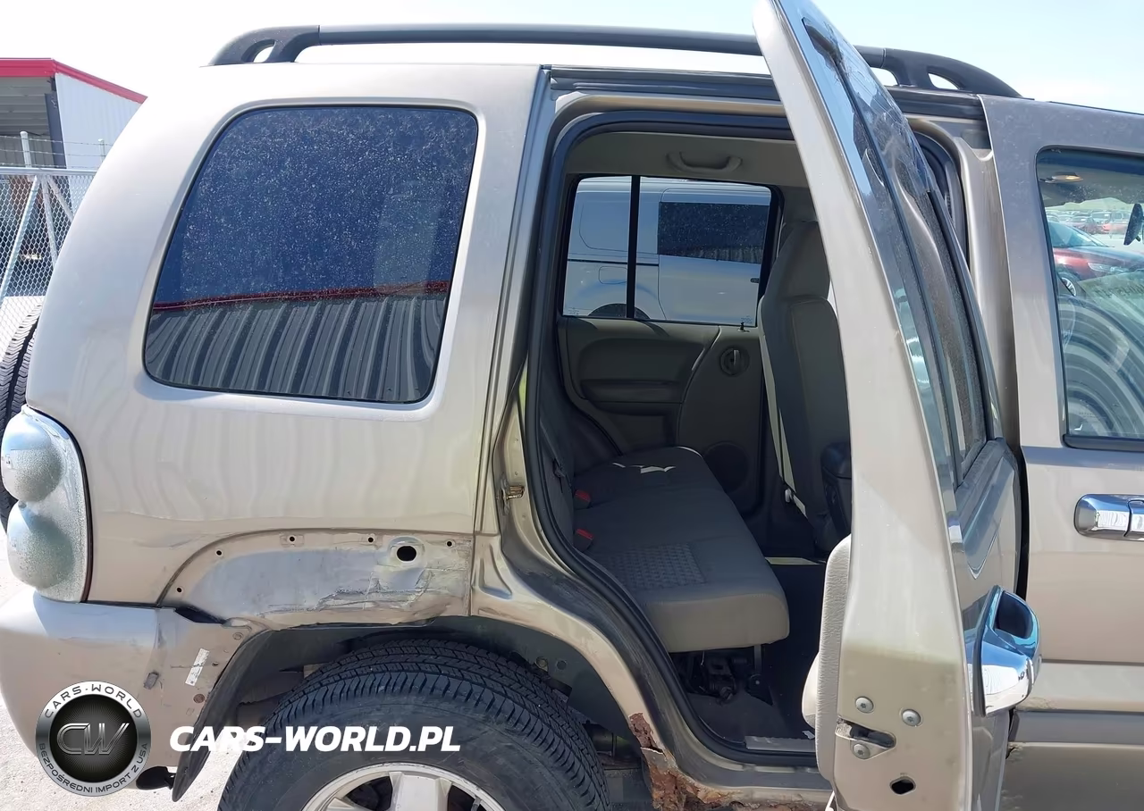 2007 Jeep Liberty Sport VIN:1J4GL48KX7W701682 - 8