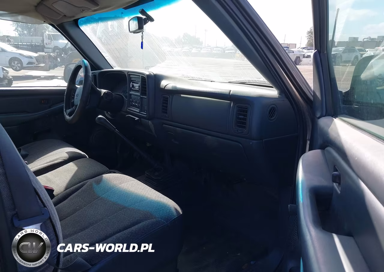 2000 Chevrolet Silverado 1500 VIN:1GCEC14W2YZ290010 - 5