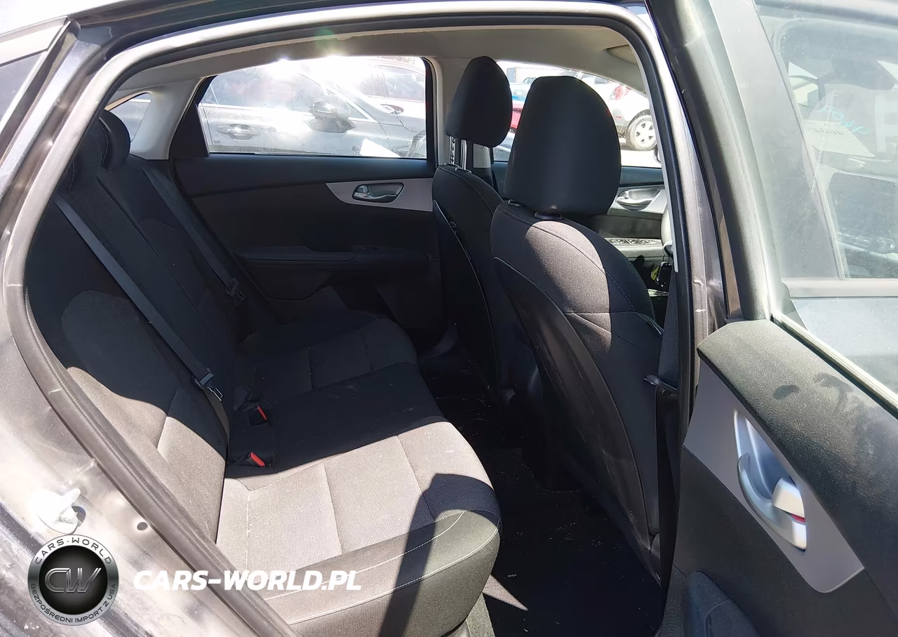 2024 Kia Forte Lxs VIN:3KPF24AD5RE740497 - 8