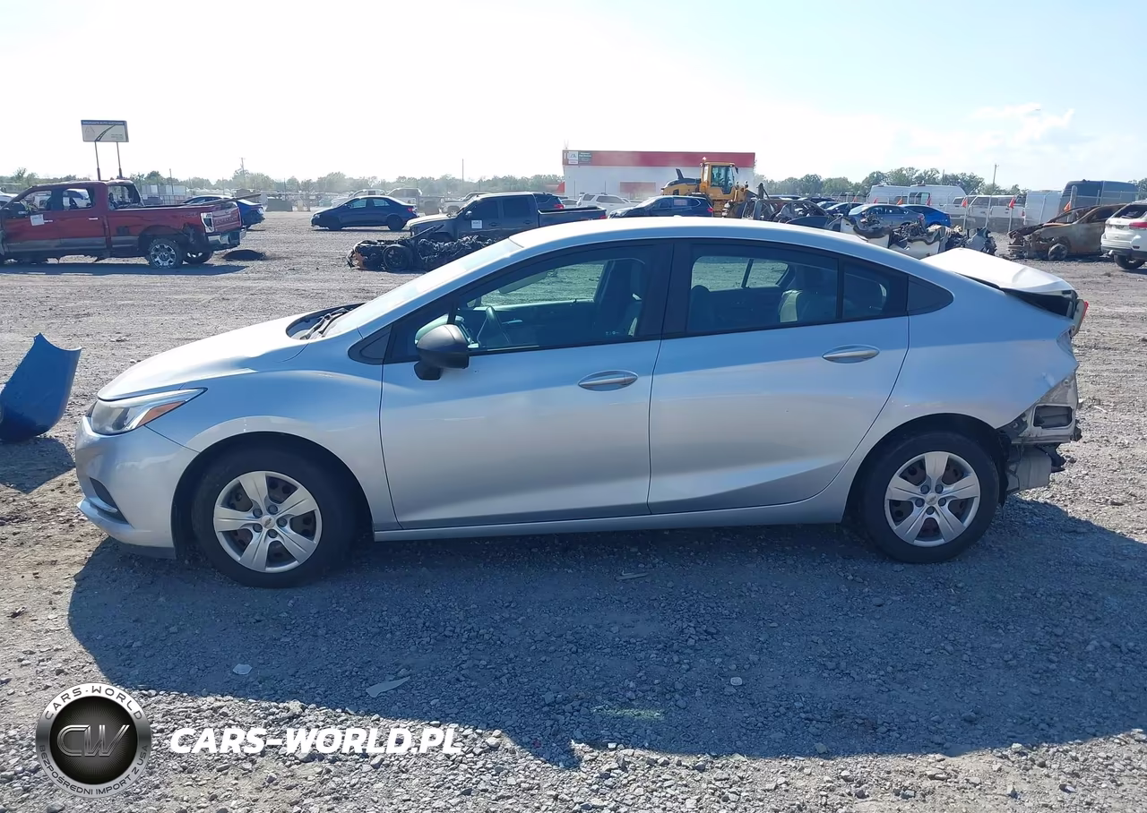 2016 Chevrolet Cruze Ls Auto VIN:1G1BC5SM5G7263317 - 15