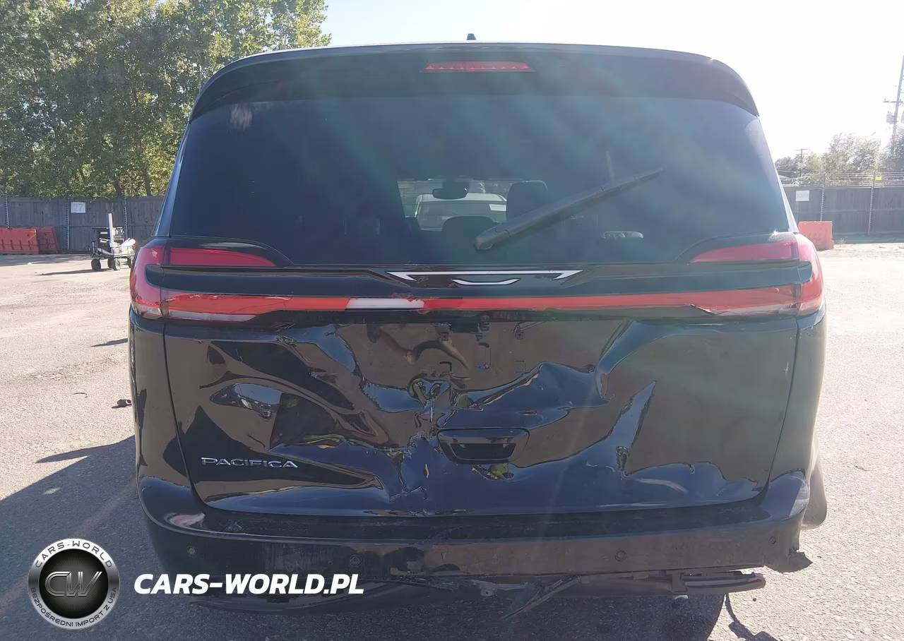 2027 Chrysler Pacifica VIN:2C4RC1BG9VR594339 - 6