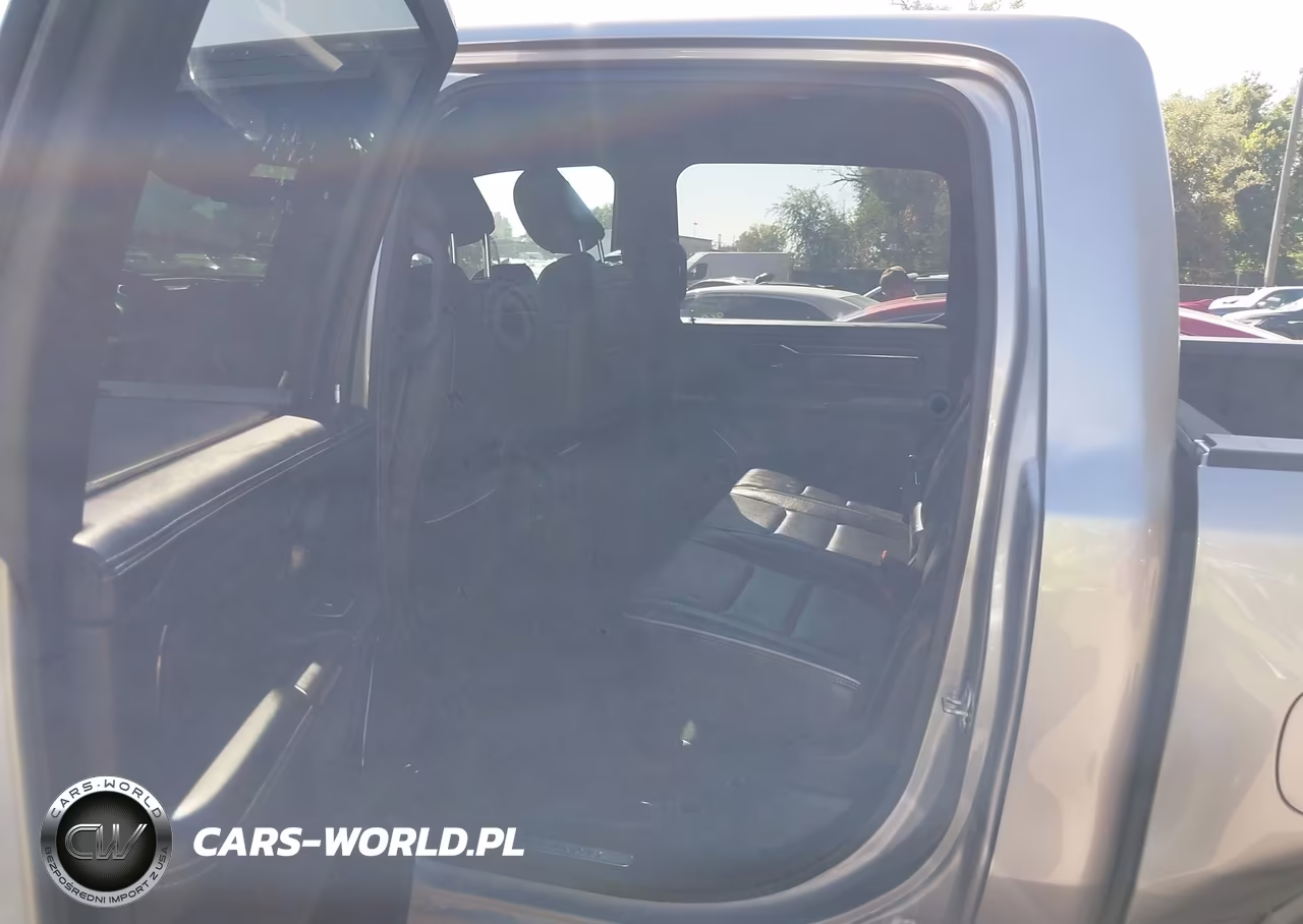 2023 Ram 1500 Limited 4X4 5'7 Box VIN:1C6SRFHTXPN662334 - 8