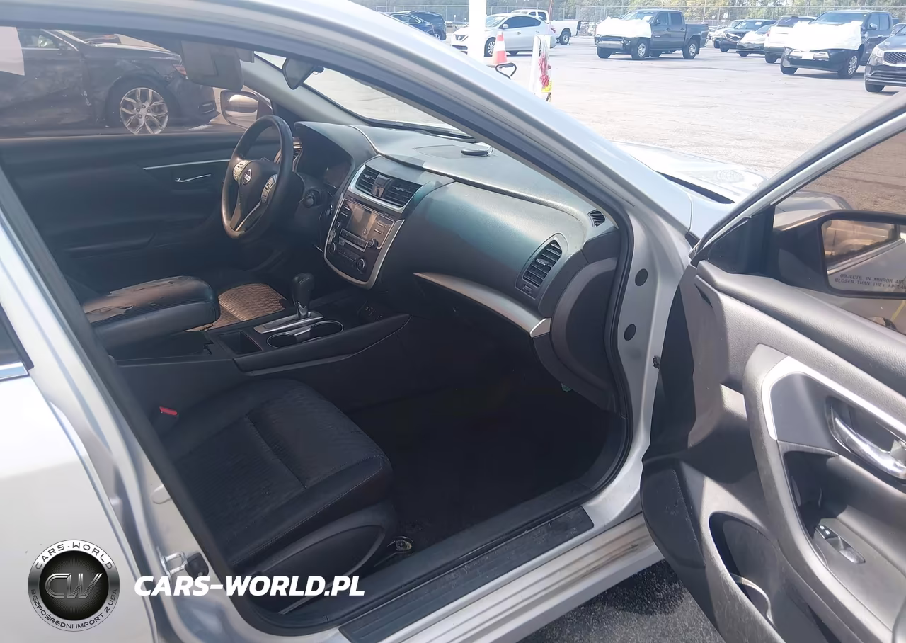 2016 Nissan Altima 2.5 S VIN:1N4AL3AP9GN349282 - 5