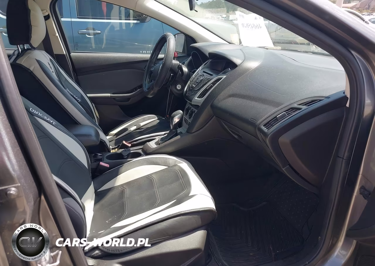 2013 Ford Focus Se VIN:1FADP3K25DL216885 - 5