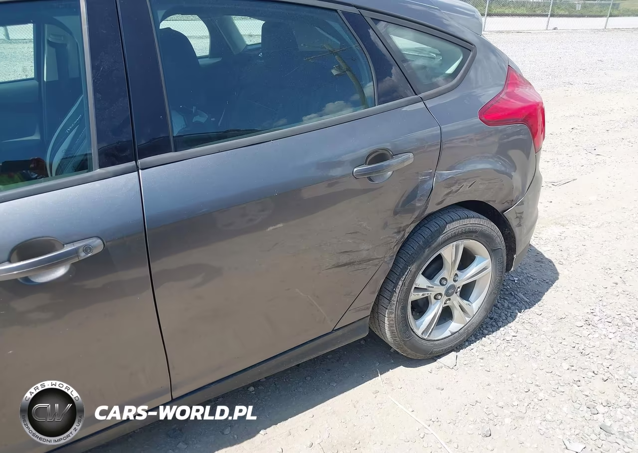 2013 Ford Focus Se VIN:1FADP3K25DL216885 - 6
