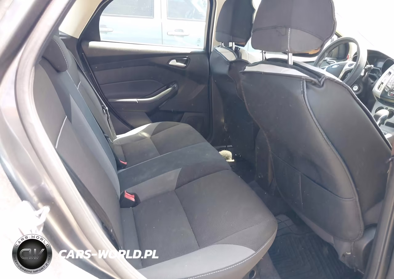 2013 Ford Focus Se VIN:1FADP3K25DL216885 - 8