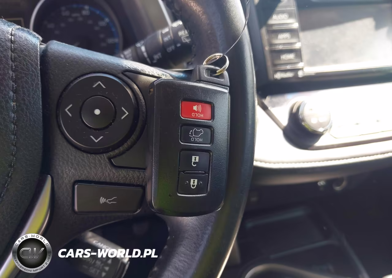 2018 Toyota Rav4 Xle VIN:JTMRFREVXJD254758 - 11