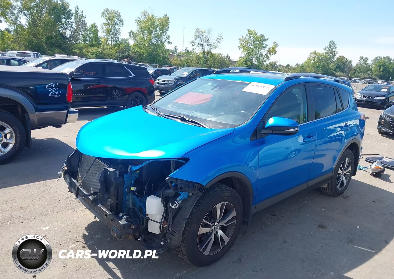 2018 Toyota Rav4 Xle VIN:JTMRFREVXJD254758 - 2